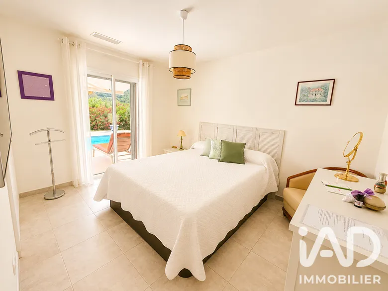 Maison 5 pièces 148 m² · à Le Plan-de-la-Tour · 148 m² · 1 095 000 €
