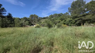 Terrain à bâtir à Nîmes (30900)