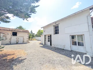 Atelier à Sillars (86320)