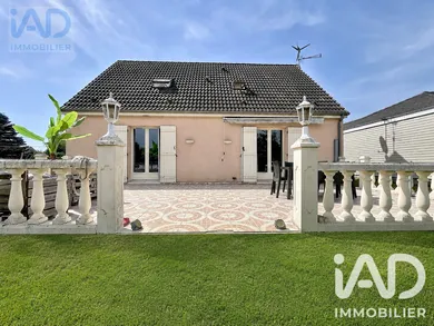 House in Somme-Vesle (51460)