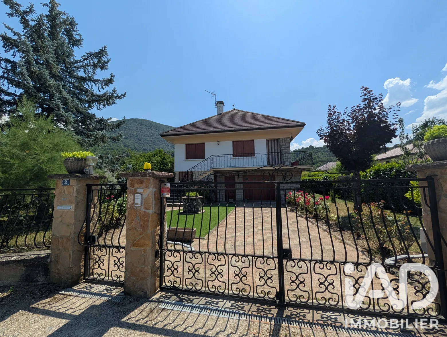 Vente maison à Vif (38450) : maison 7 pièces 158 m² - 2060627 — 2