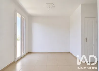 Apartment in Toulon (83000)
