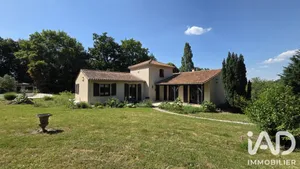 Traditional house in Champniers (16430)
