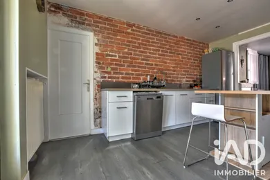Townhouse in Le Palais-sur-Vienne (87410)
