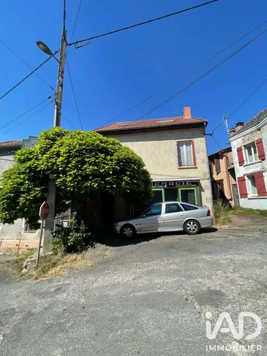 Maison de village à Arfeuilles (03120)