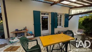 Maison traditionnelle à Saint-Brisson-sur-Loire (45500)