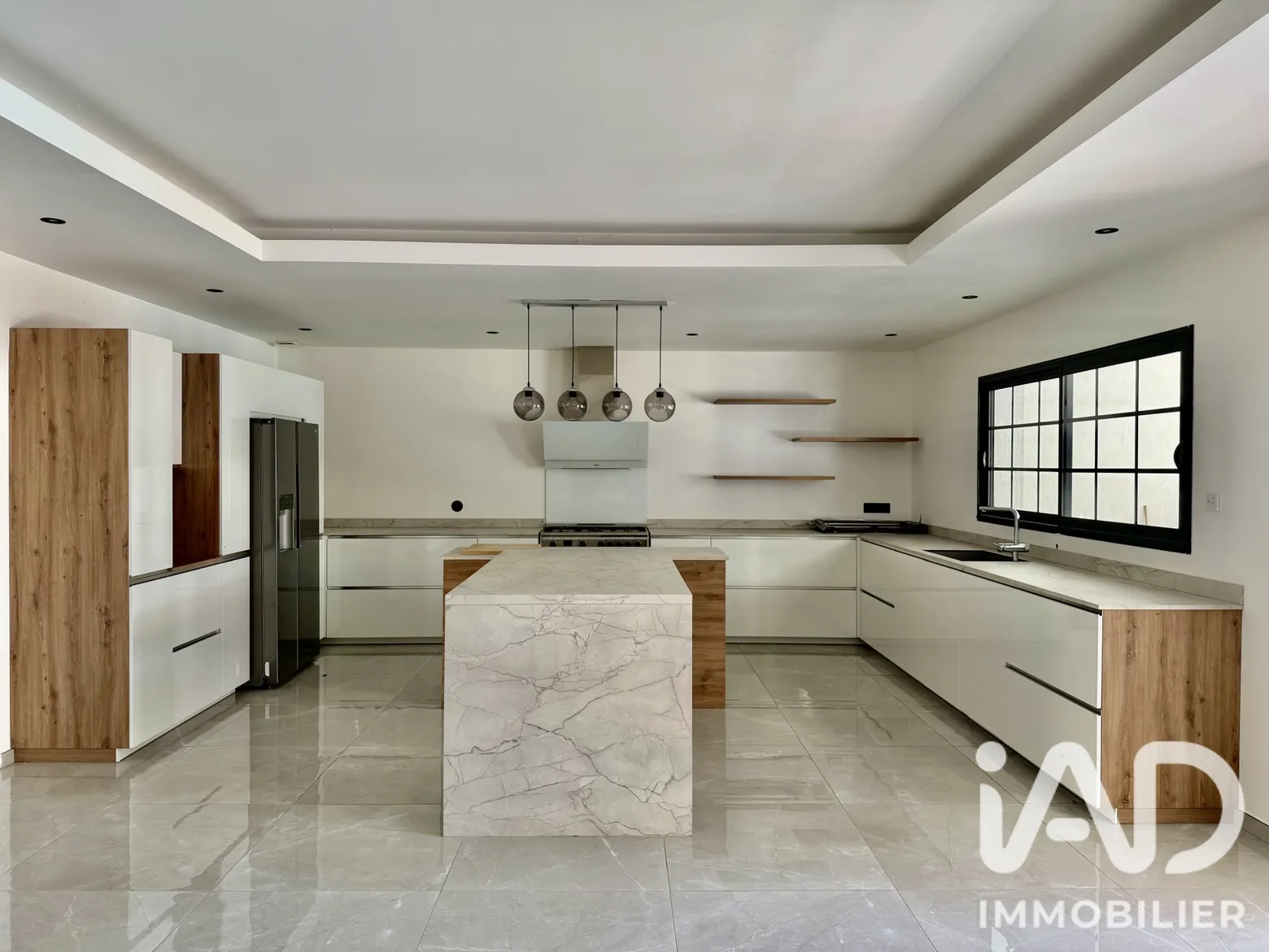 Vente maison à Flassans-sur-Issole (83340) : maison 7 pièces 232 m² - 2058735 — 3