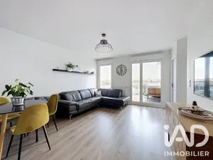 Apartment in Bois-Colombes (92270)