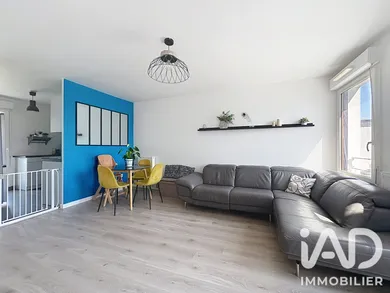 Apartment in Bois-Colombes (92270)