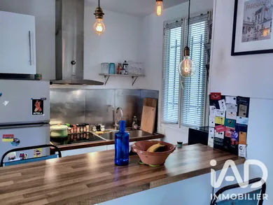 Apartment in Paris (75018)
