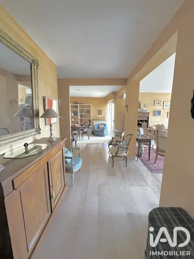 Apartment in Toulon (83000)