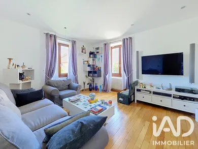 Maison à Ville-la-Grand (74100)