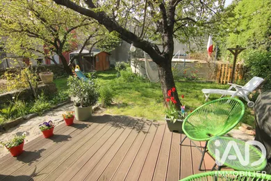 Maison de village à La Roquebrussanne (83136)