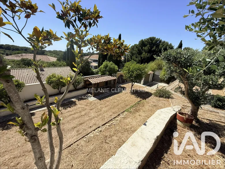 Terrain 1088 m² · à Sanary-sur-Mer · 1 088 m² · 730 000 €