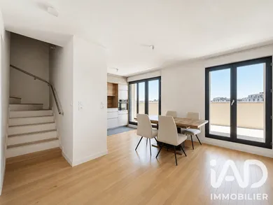 Duplex in Clamart (92140)