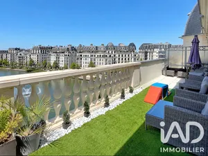 Duplex in Clamart (92140)