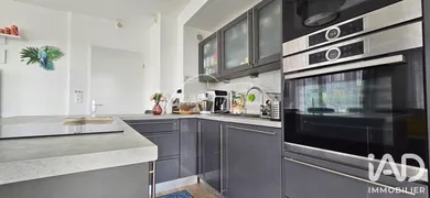 Apartment in Nanterre (92000)
