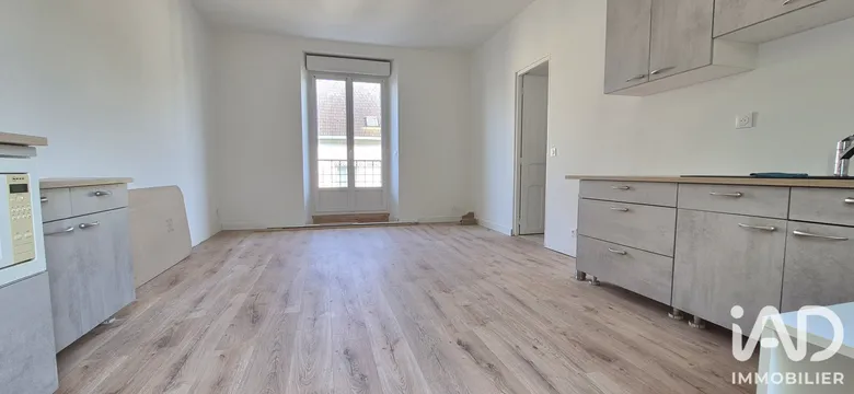 Appartement 1 pièce 57 m² · à Chaumont-en-Vexin · 57,2 m² · 148 000 €