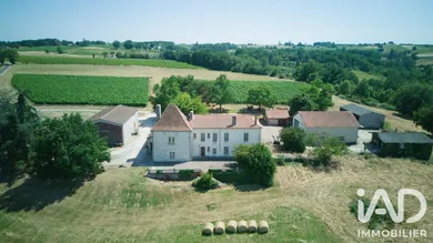 Domaine à Gageac-et-Rouillac (24240)