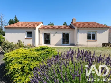 Maison à Challans (85300)
