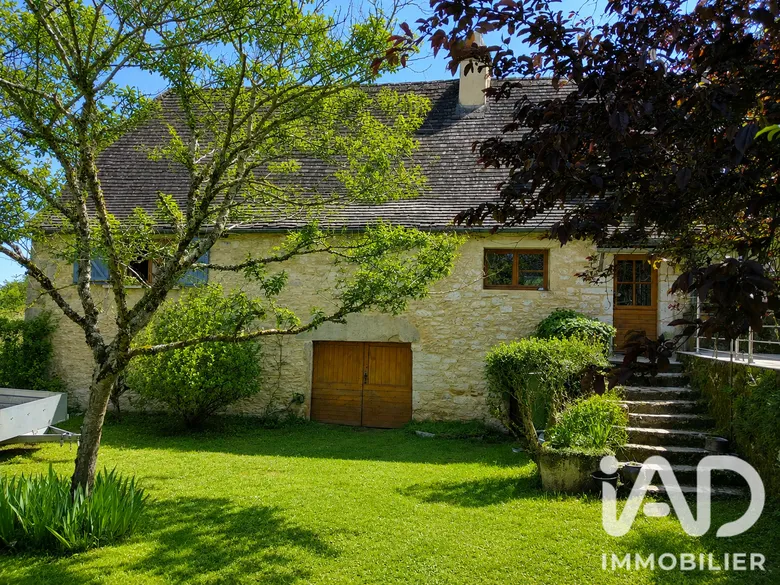 Maison 8 pièces 150 m² · à Blars · 150 m² · 235 000 €