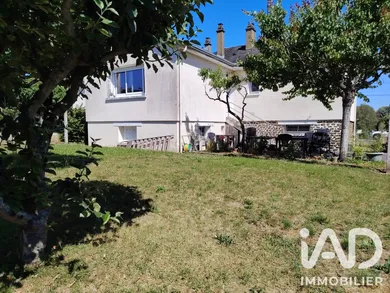 Maison à Saint-Cosme-en-Vairais (72110)