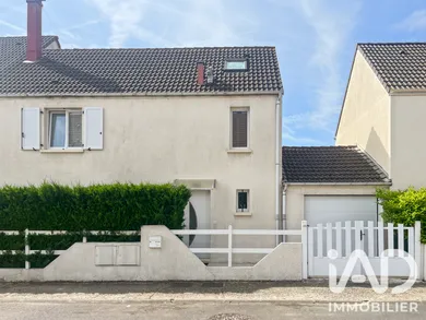 Maison à Moissy-Cramayel (77550)