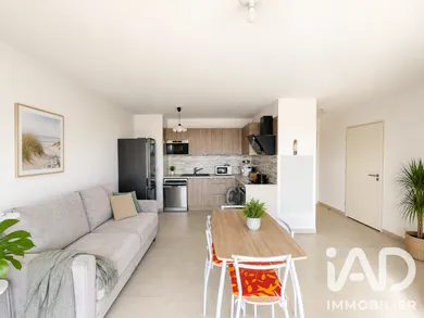 Appartement à Hyères-les-Palmiers (83400)