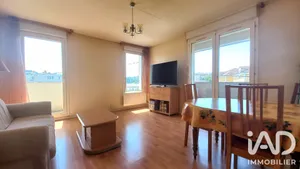 Appartement à Champs-sur-Marne (77420)