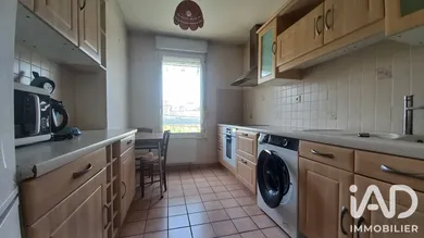 Appartement à Champs-sur-Marne (77420)