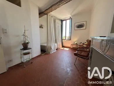 Appartement à Hyères (83400)