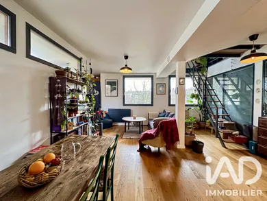 Duplex in Marly-le-Roi (78160)