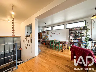 Duplex in Marly-le-Roi (78160)
