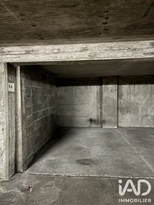 Parking in Nantes (44000)