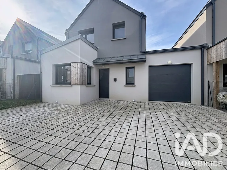 Maison 4 pièces 91 m² · à La Gouesnière · 91 m² · 239 000 €