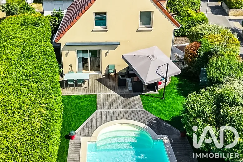 Maison 6 pièces 138 m² · à Fontaine-lès-Dijon · 138 m² · 529 000 €