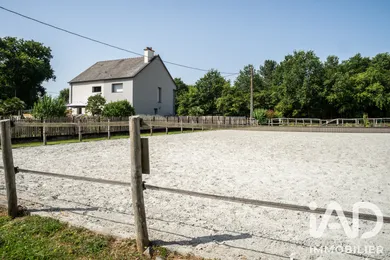Horses property in Thorigné-Fouillard (35235)