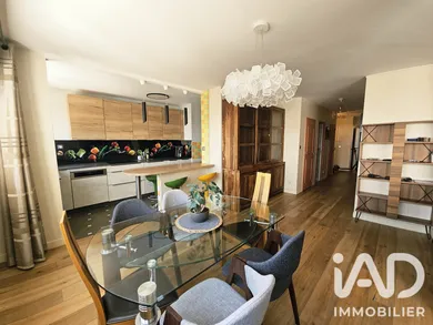Appartement à Courbevoie (92400)