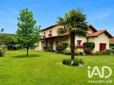 House in Lagarde (65320)