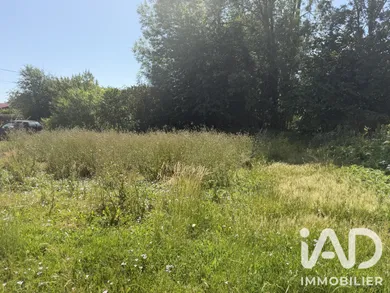 Terrain à bâtir à Viels-Maisons (02540)