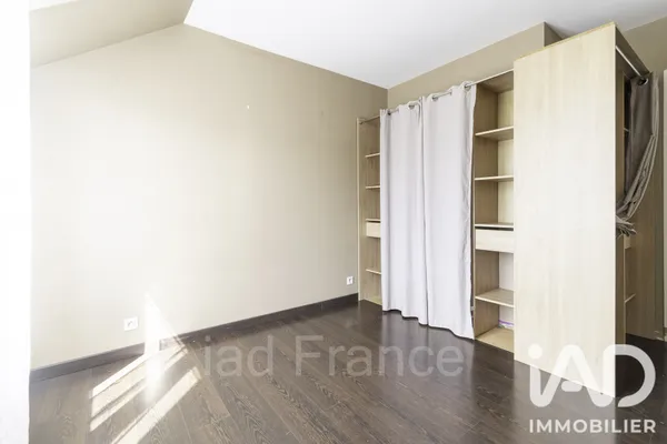 Appartement à Mantes-la-Ville (78711) photo 2