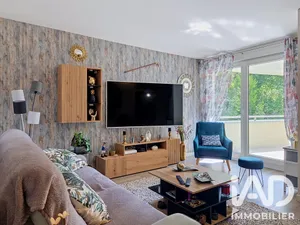 Appartement à Petit-Couronne (76650)