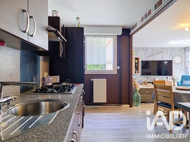 Appartement à Petit-Couronne (76650)