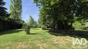 Terrain à bâtir à Buchères (10800)