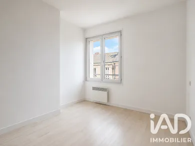 Apartment in Angers (49100)
