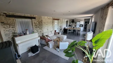 Apartment in Avignon (84140)