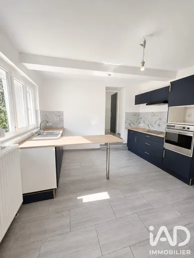 Maison à Neufmanil (08700)