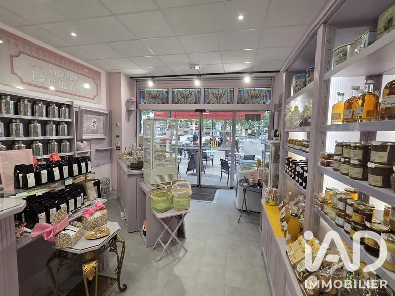 Alimentation​ à Annonay (07100) · 100 m² · 46 800 €
