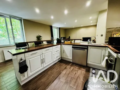 Apartment in Vienne (38200)