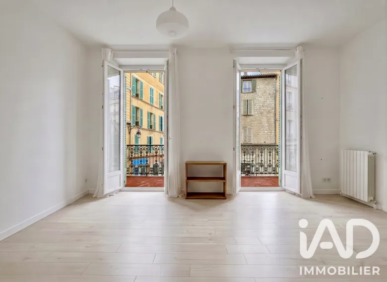 Appartement 3 pièces 62 m² · à Vence · 62 m² · 199 000 €